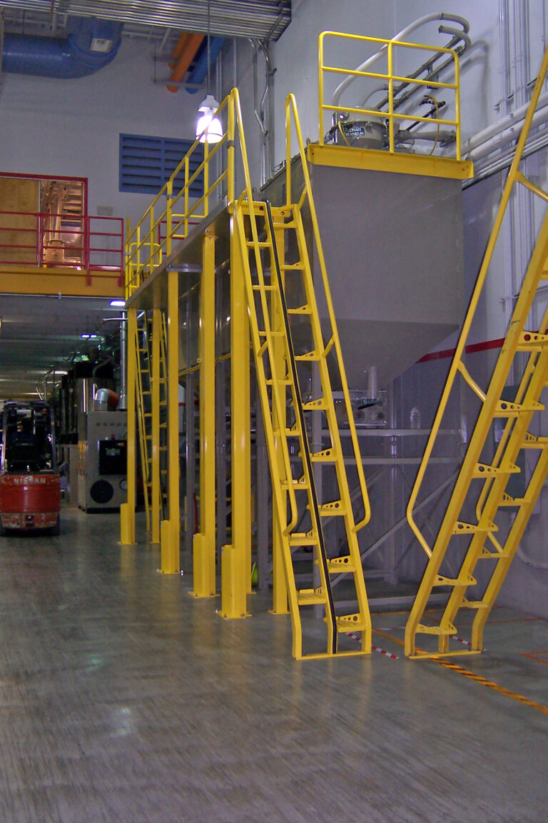 alternating tread stair