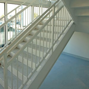 Steel stair stringer