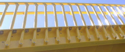 Handrail vs railing
